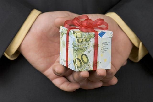 Уролога 5-ї лікарні Львова Олександра Кузьменка звинуватили у хабарництві