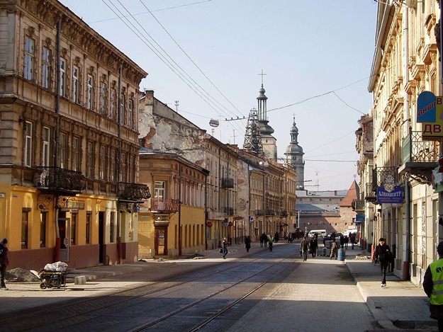 У Львові відкриють вулицю Личаківську.