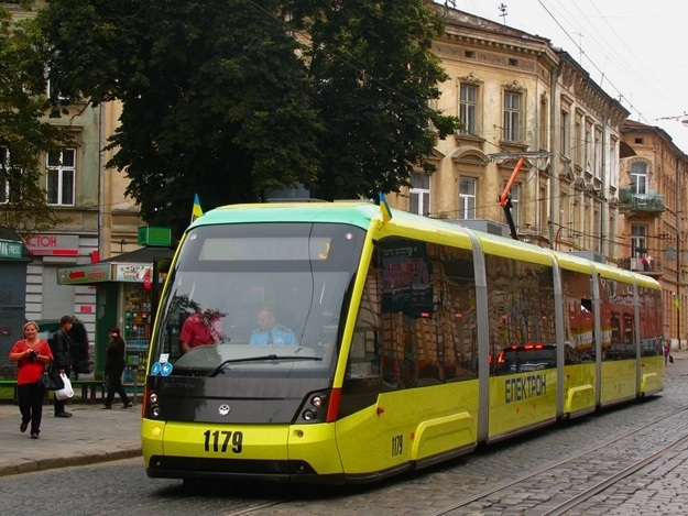 У Львові трамваї курсують за зміненим маршрутом. 
