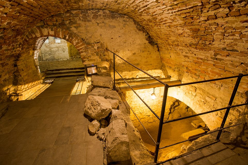 У підземеллях Львова відбудуться нічні екскурсії