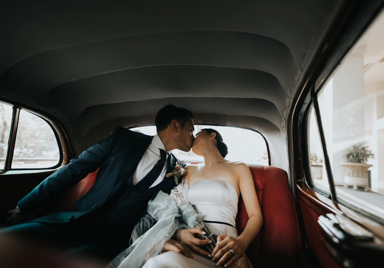 Статисти розповіли, у якому віці львівські чоловіки найчастіше одружуються.