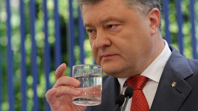 В суботу, 8 грудня, до Львова прилетить Президент України Петро Порошенко. 
