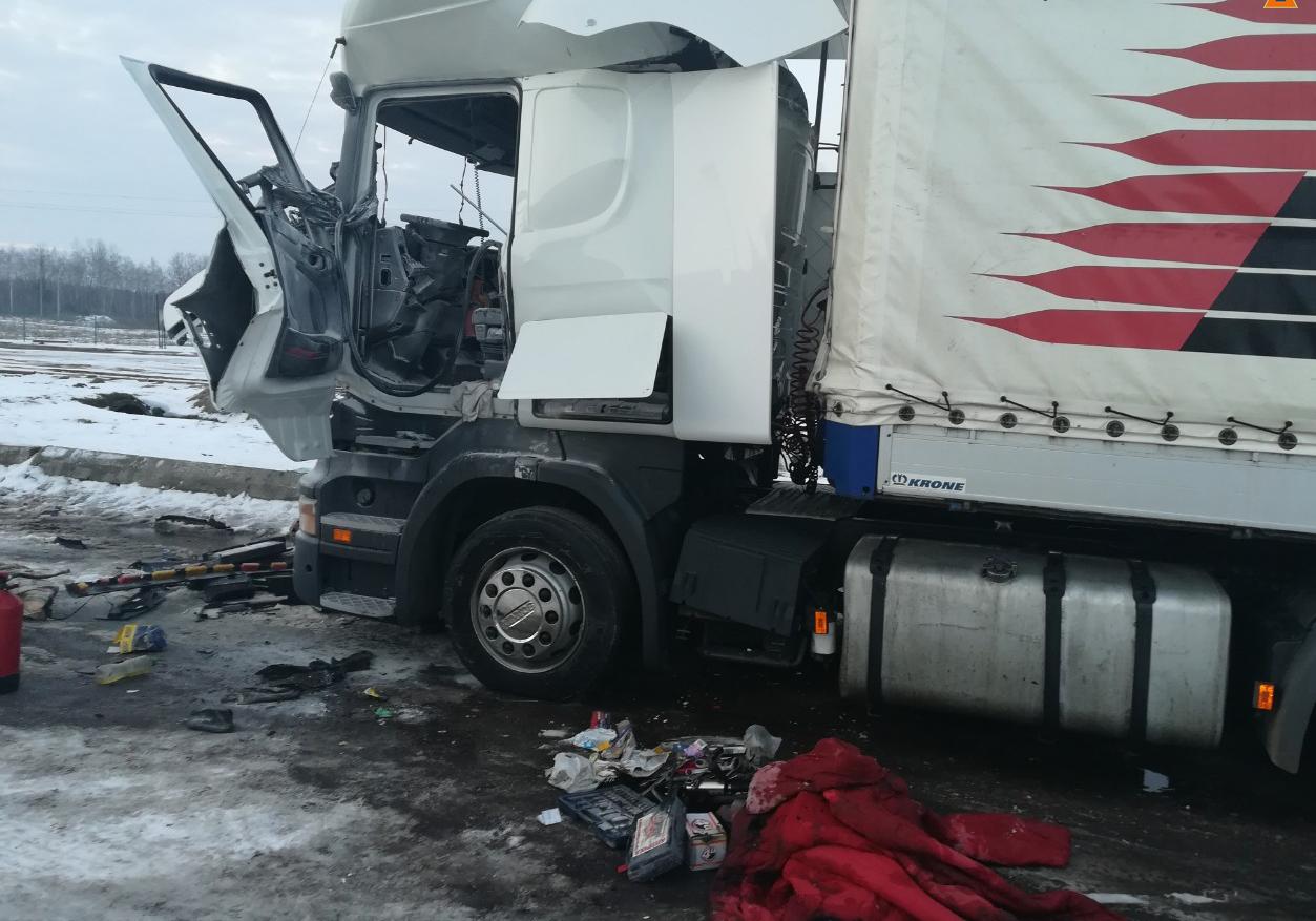 На Львівщині у вантажівці вибухнув газовий балон