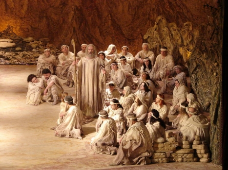 Афіша - Театри - Опера "Мойсей"