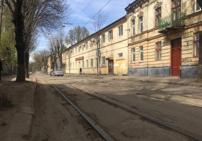 Коли у Львові відкриють після ремонту вулицю Замарстинівську. Фото Марія Стахів.
