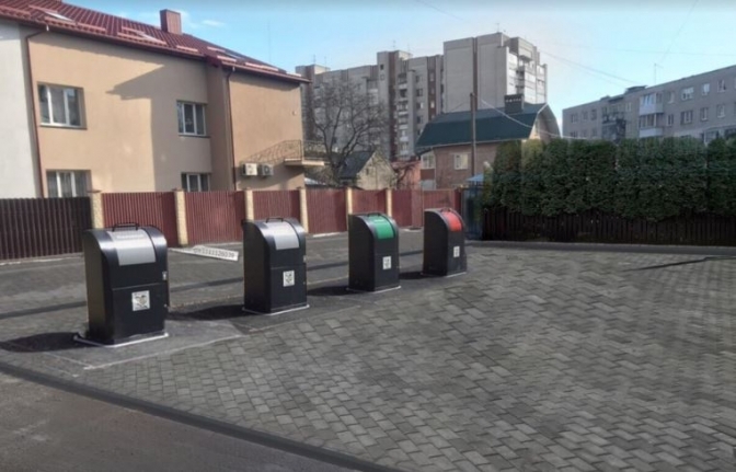 У Львові з'явиться ще один майданчик з підземними контейнерами для сміття.