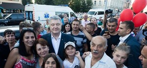 Порошенко їде на Сихів: екс-президент відвідає найбільший район Львова