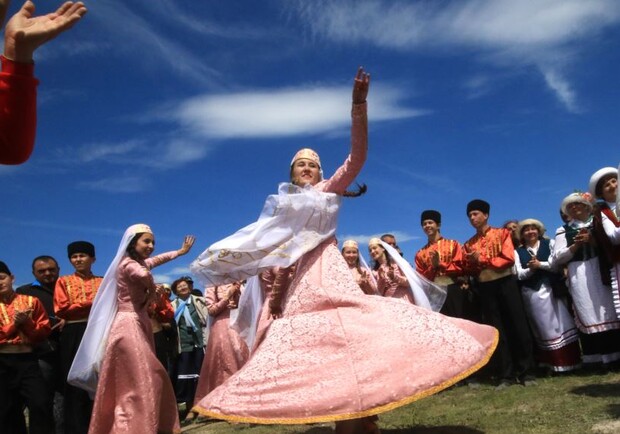 Афіша - Безкоштовно - Фестиваль Криму - сімейне свято на Сихові