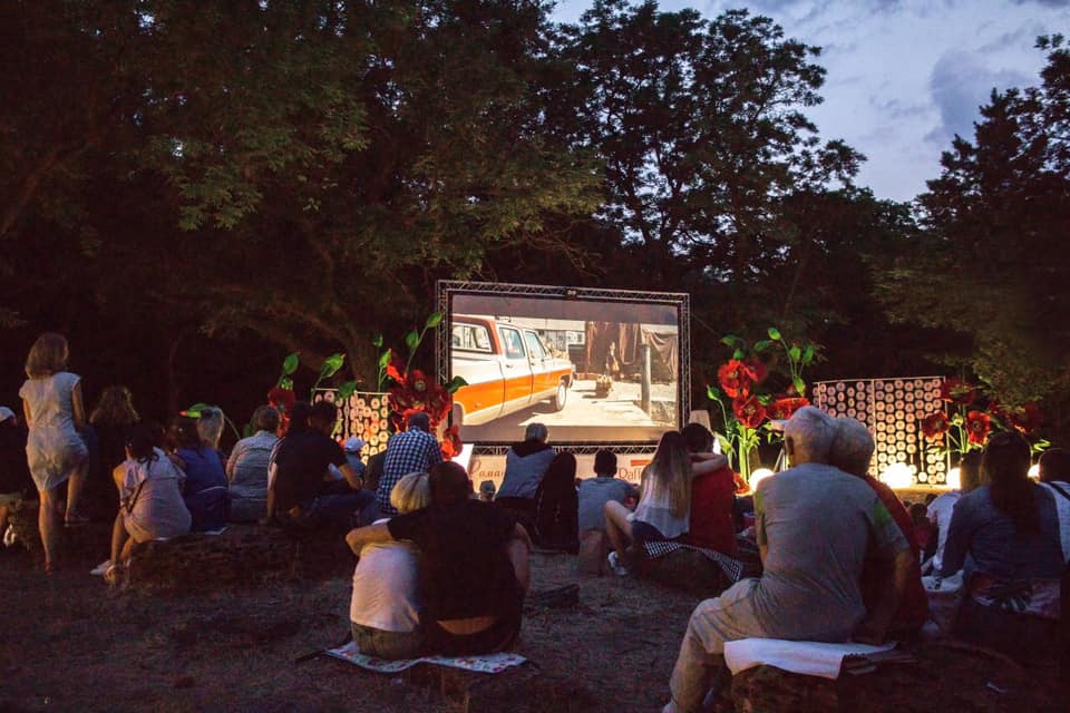 У Стрийському парку Львова стартували кінопокази просто неба. Фото умовне. Фото Raffaello.