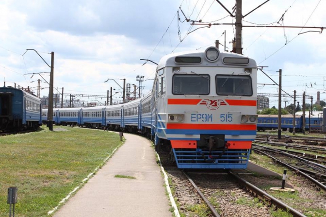 Львівська залізниця скасувала кілька приміських поїздів.