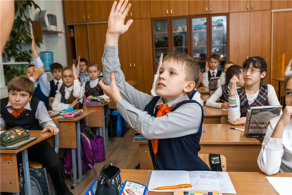 Стало відомо, яким буде перший урок у львівських школах.
