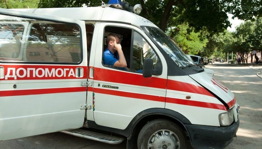 На вулиці Тролейбусній у Львові автомобіль збив дівчину. Фото умовне.