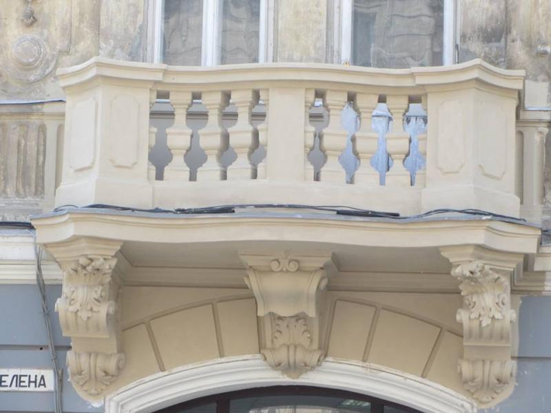 До 15 листопада львів’яни можуть подавати заявки на участь у Програмі співфінансування реставрації балконів.