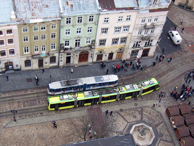 У львівських тролейбусах і трамваях зросте вартість проїзду 