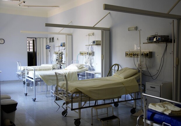 У реанімацію львівської лікарні потрапив чоловік з важкою формою лептоспірозу