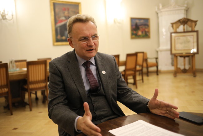 Прокуратура проситиме 50 мільйонів гривень застави для Андрія Садового. Фото https://censor.net.ua.