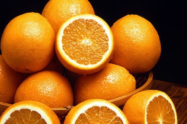 На Львівщині виявили заражені середземноморською плодовою мухою апельсини.