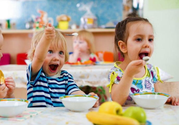 У дитсадочках Львова з'являться групи з безглютеновим та безлактозним харчуванням