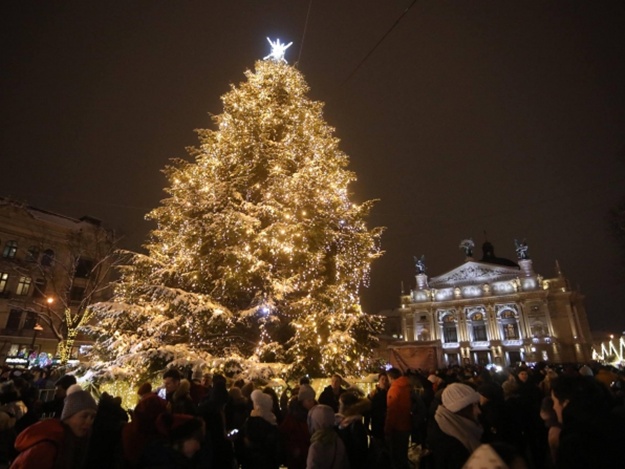 8 січня біля ялинки у центрі Львова вперше зазвучить орган.