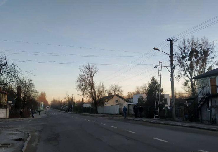У Львові невідомі обстріляли камери відеоспостереження