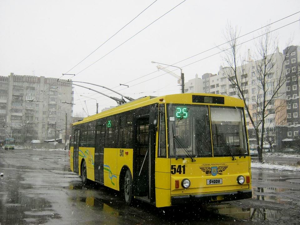 У Львові 16 січня не курсує тролейбус №25