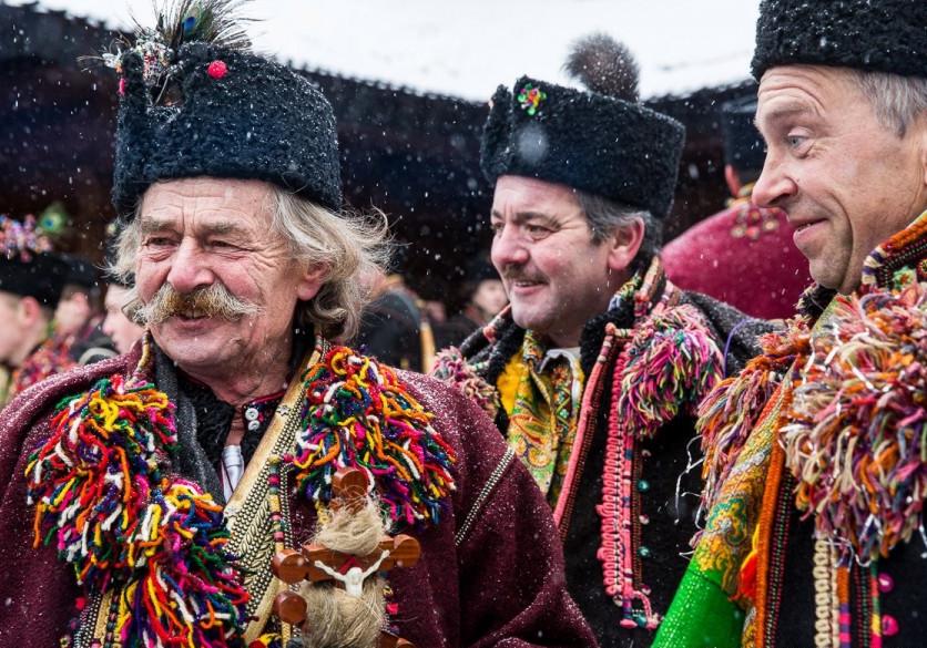 Львів’ян і гостей міста кличуть на площу Ринок на День гуцульської культури. Фото Anton Apostol.
