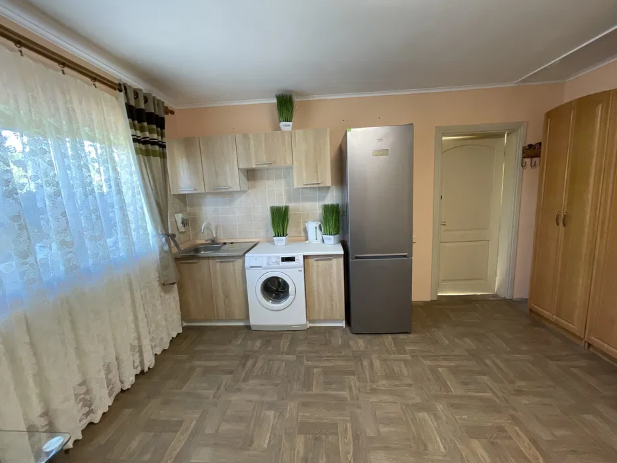 У Львові здають квартиру з відпочинковою зоною і паркомісцем за 6,5 тис. гривень.