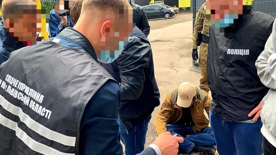 Усіх підозрюваних працівників відсторонили від роботи. Фото: Ірина Діденко.