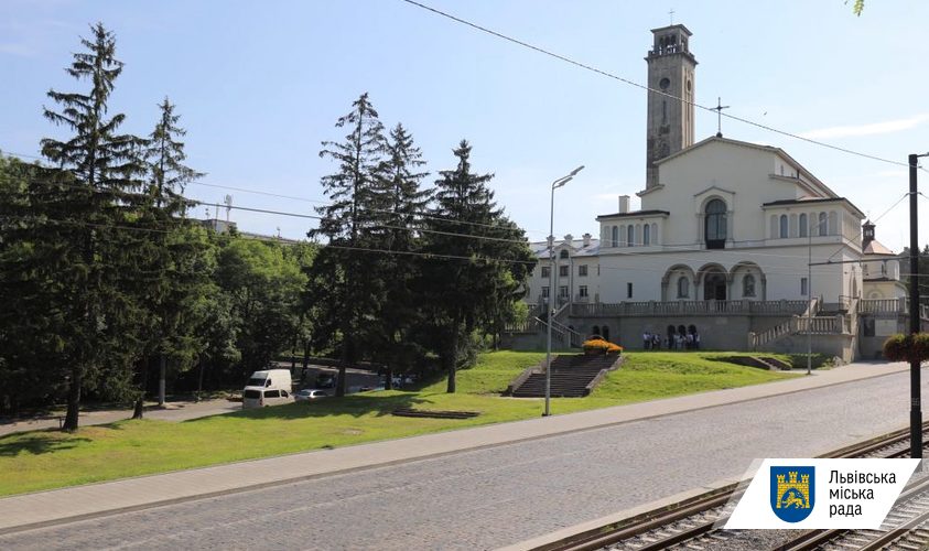 Замість танка – вуличний кінотеатр: Покровська площа кардинально зміниться. Фото: Львівська міськрада. 