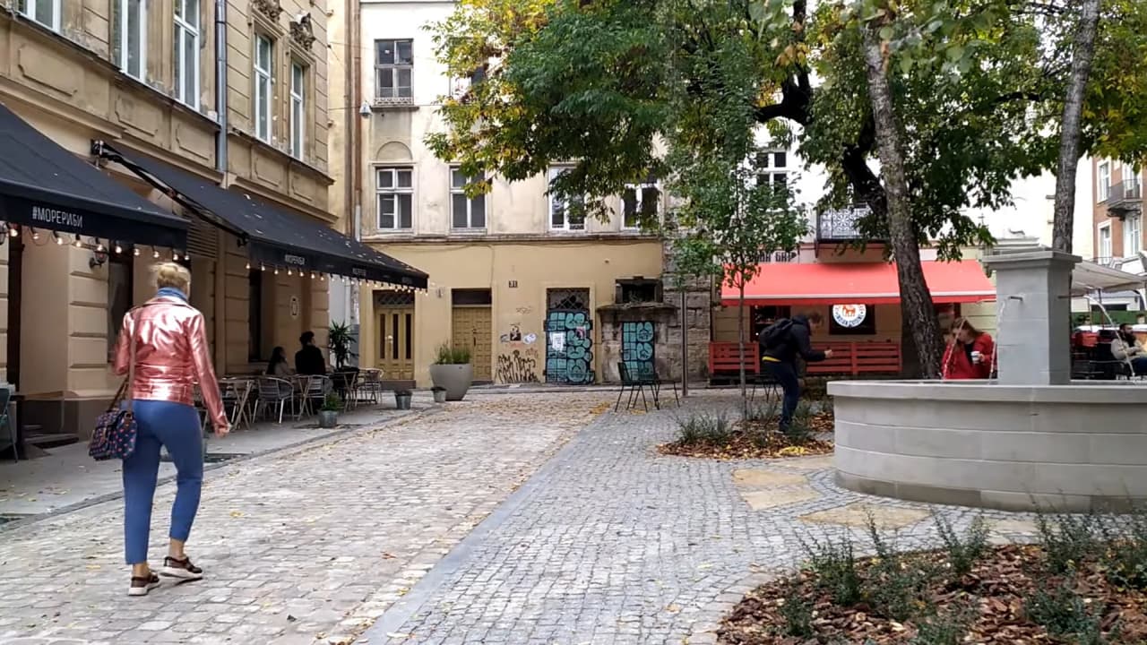 Як змінилася найменша площа Львова після масштабної реконструкції. Фото: Юрій Богун