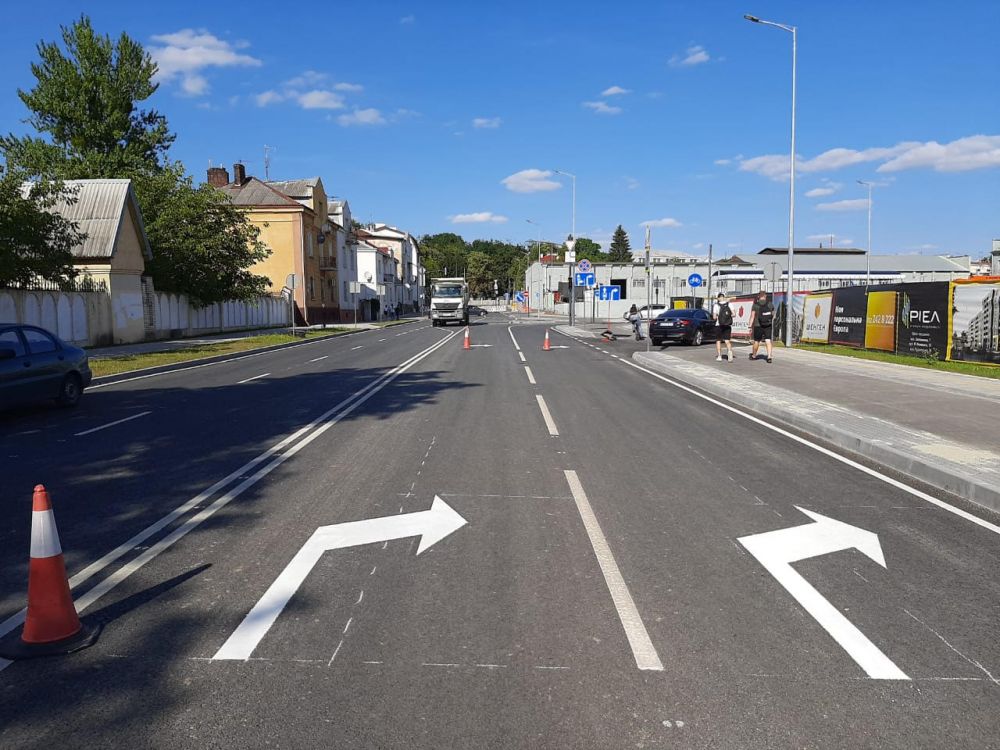 На Шевченка у Львові відкрили для проїзду квазікільце. Фото: Львівська міськрада.