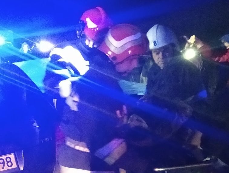 Масштабна ДТП у Стрийському районі: дев'ятеро людей забрали швидкі. Фото: ДСНС Львівщини