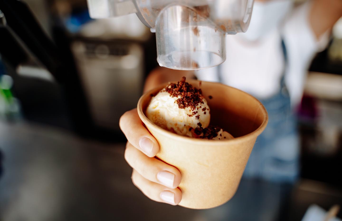 У центрі Львова відкрили молочний паб. Фото: Кооператива молока / Milk Coop