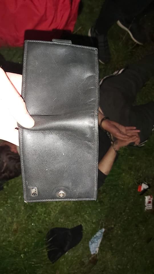 Один проти чотирьох: на Богдана Хмельницького підрізали перехожого і забрали всі гроші. Фото: поліція Львівщини