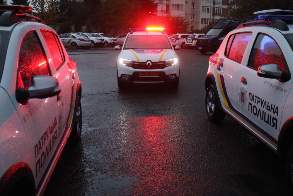 Мерія Львова придбала п'ять нових автомобілів для патрульної поліції. Фото: Львівська міськрада.