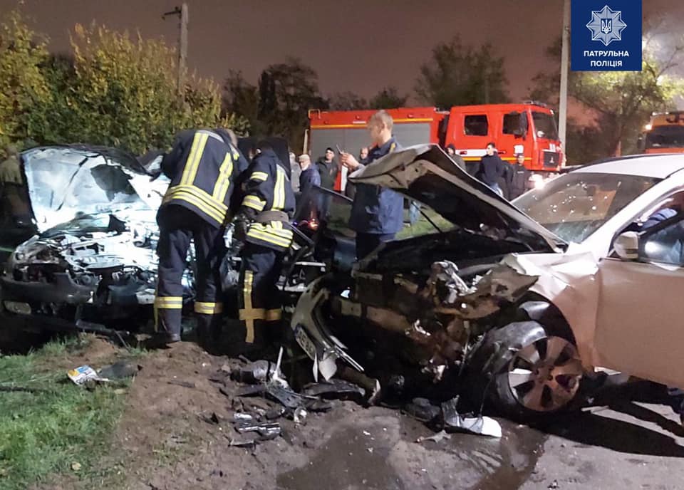 У поліції розповіли, скільки людей загинули на львівських дорогах і показали фото. Фото: поліція Львівщини