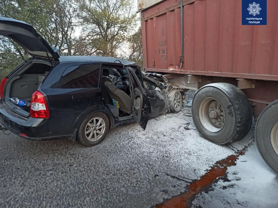 У поліції розповіли, скільки людей загинули на львівських дорогах і показали фото. Фото: поліція Львівщини