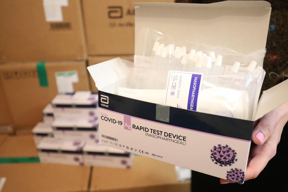 Львів закупив 10 тисяч експрес-тестів для діагностики коронавірусу. Фото: Львівська міськрада.