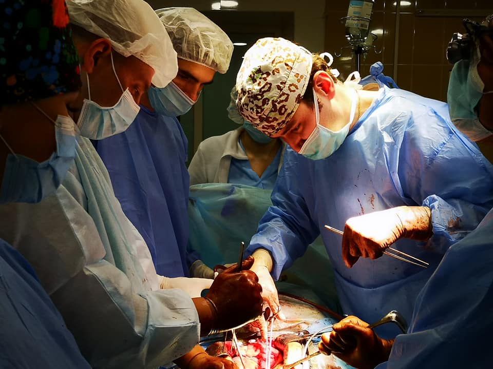 Мінімум розрізів: у Львові провели унікальну операцію. Фото: Львівська міськрада