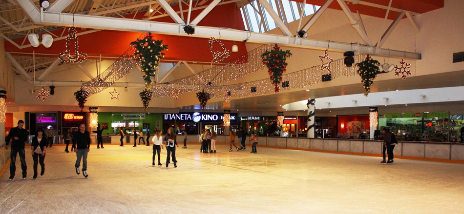 Ковзанка у ТРЦ King Cross Leopolis