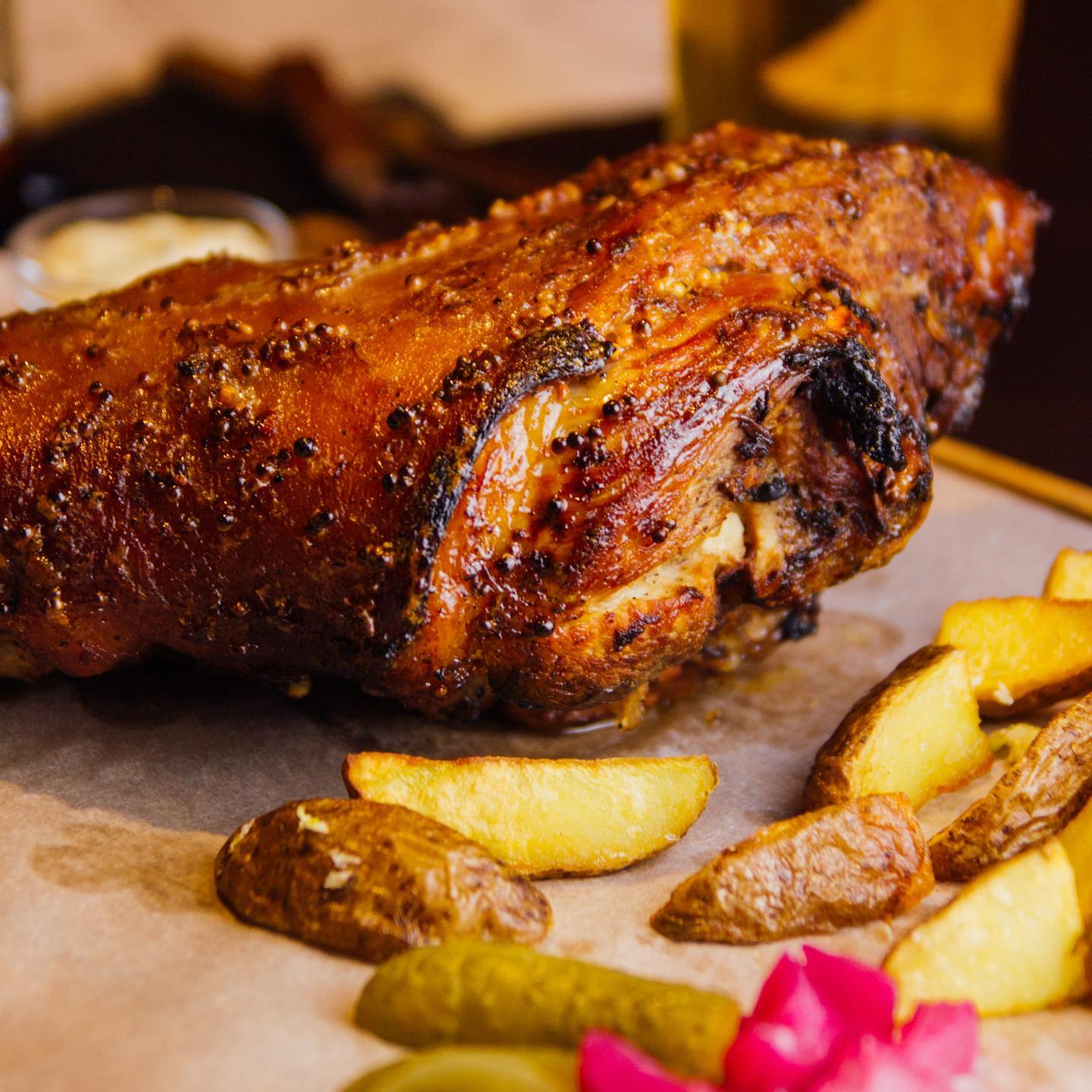 На Сихові запрацювала нова м'ясна ресторація "Психів". Фото: Ресторація Психів/Facebook