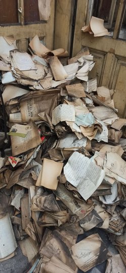 Під час ремонту у стінах «Львівського радіо» натрапили на несподівану знахідку