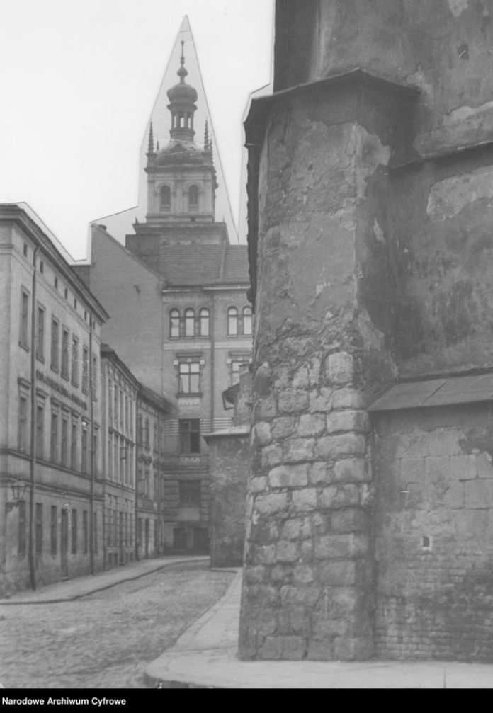 Опубліковано унікальні фото Львова майже 100-річної давності. Фото: Фотографії старого Львова