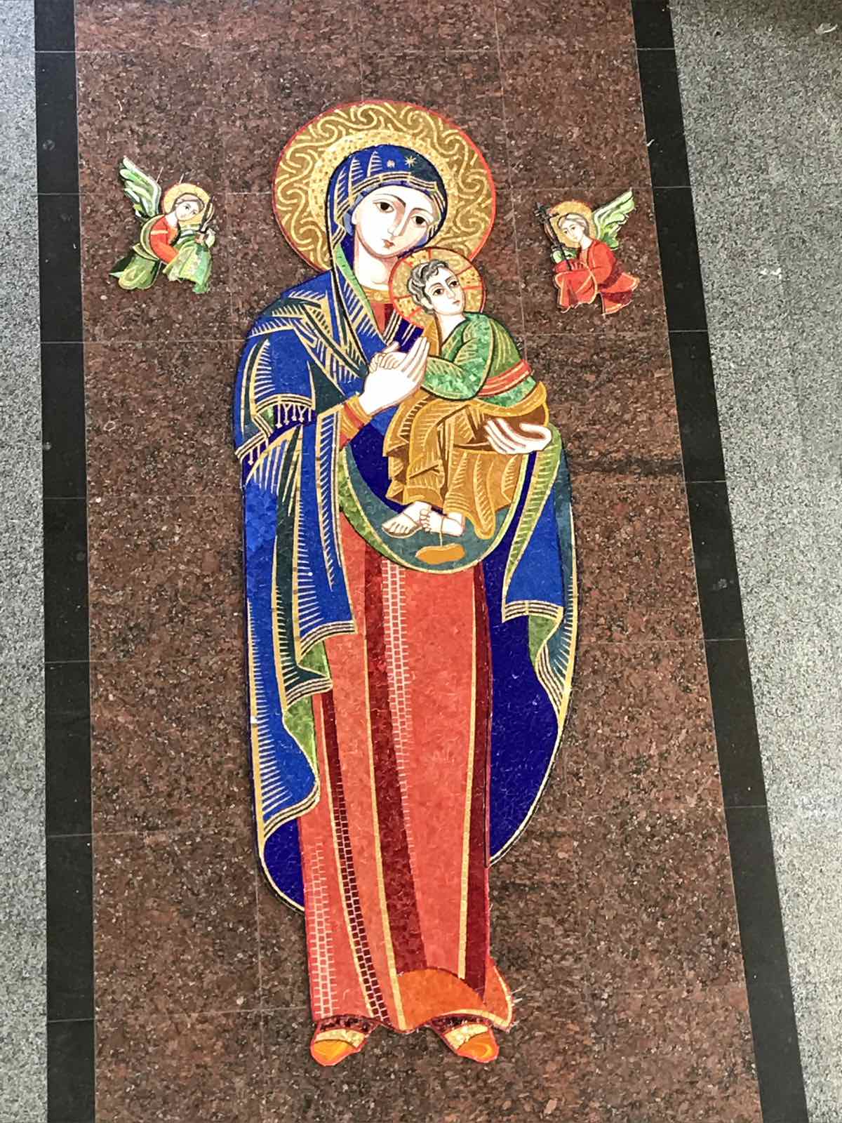 У Соборі святого Юра молитимуться перед унікальною іконою. Фото: Цинічний Львів.