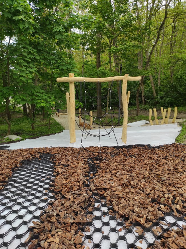 У парку &laquo;Горіховий Гай&raquo; з&rsquo;явився новий громадський простір. Фото: Львівська міська рада