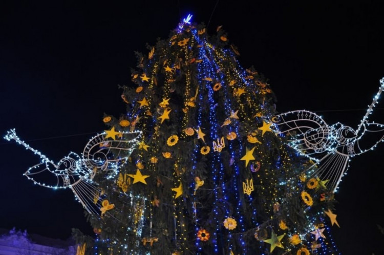 Головна ялинка у Львові у 2014 році.
