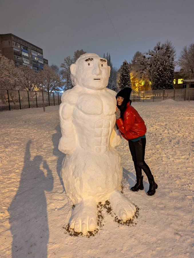 Халк зі снігу у виконанні Вадима Шендерова
