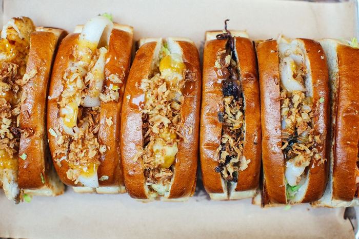 Дмитро Борисов одночасно відкрив у Львові одразу сім ресторанів.