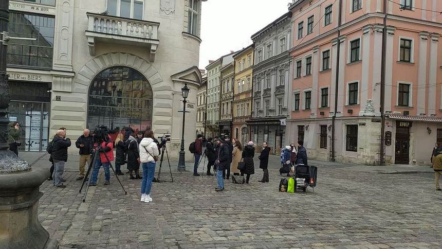 Як живе Львів під час паніки від "російського вторгнення".