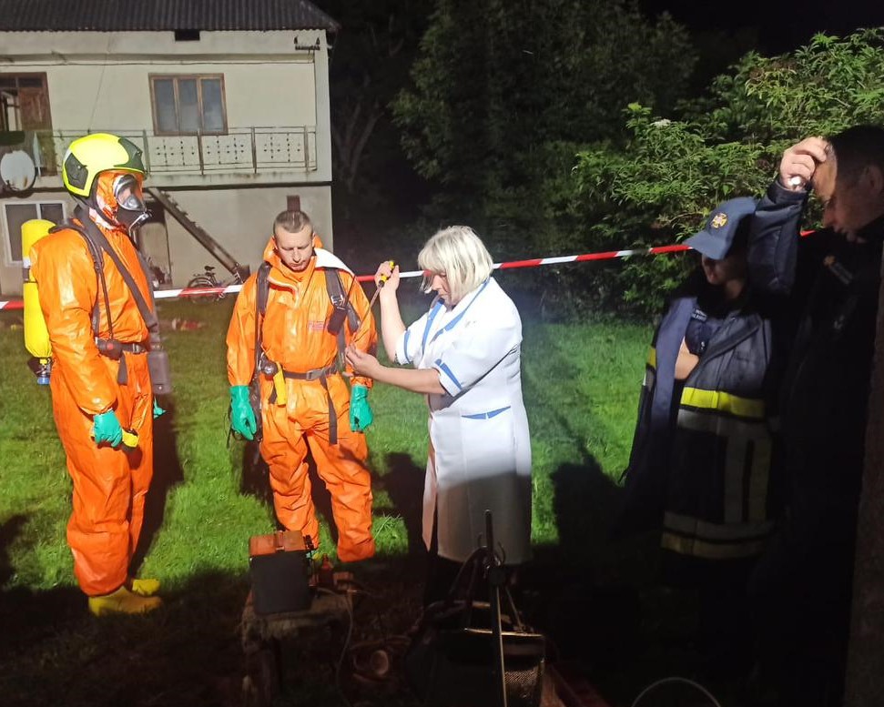 Поліція розповіла подробиці гибелі чотирьох людей у підвалі на Львівщині.